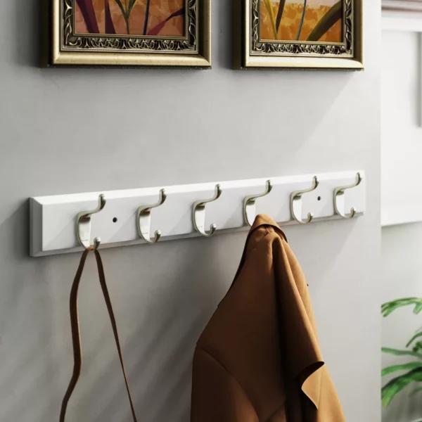 Cloth wall hanger